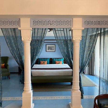 Hotel Namaste Dwaar - The Gateway To Rural India Khatauli Exterior foto