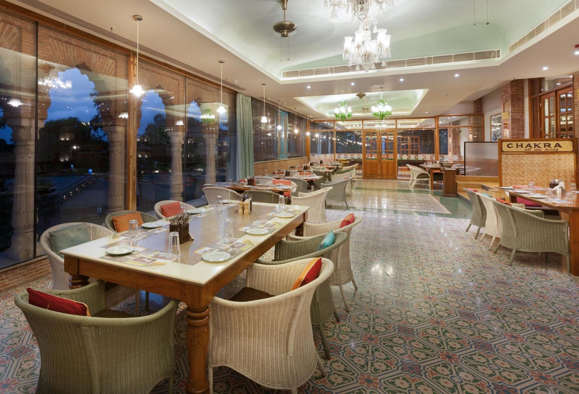 Hotel Namaste Dwaar - The Gateway To Rural India Khatauli Exterior foto