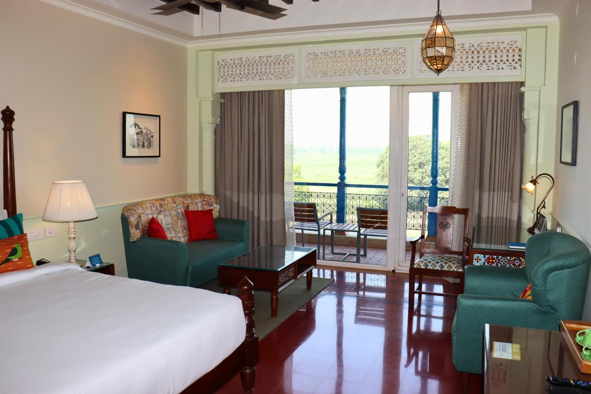 Hotel Namaste Dwaar - The Gateway To Rural India Khatauli Exterior foto